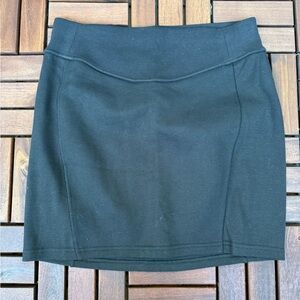 Lululemon Scuba High-Rise Mini Skirt
